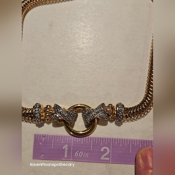 Vintage 1980's Avon Necklace/Choker - Picture 5 of 9